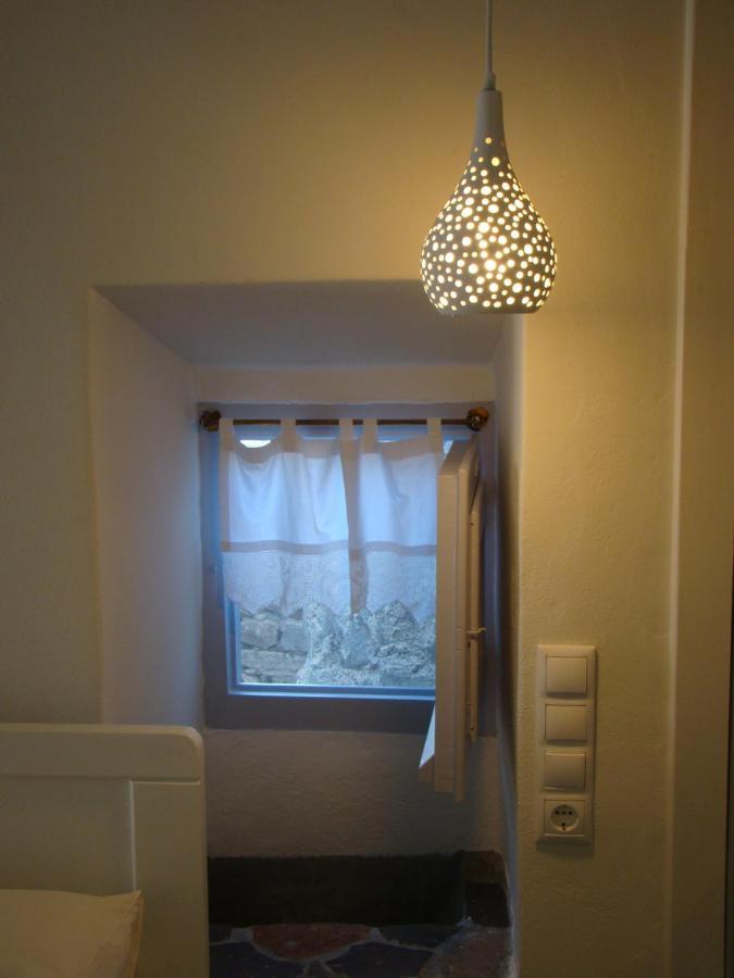 Efi'S Apartments Plaka  Buitenkant foto