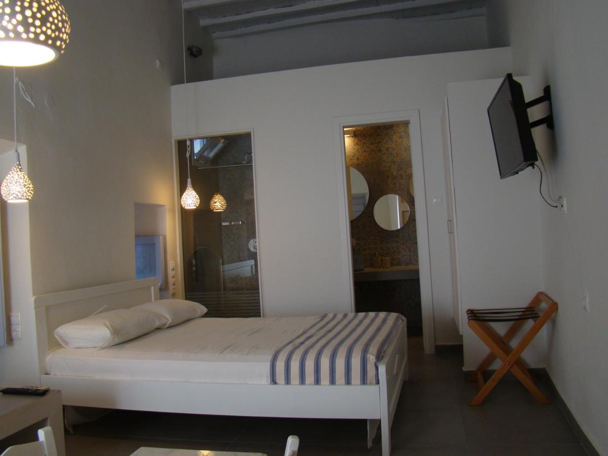 Efi'S Apartments Plaka  Buitenkant foto